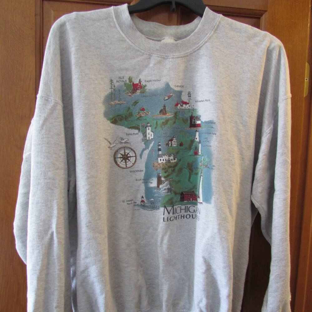 Grey Crew Neck Sweater with Michigan Lighthouses Size XL